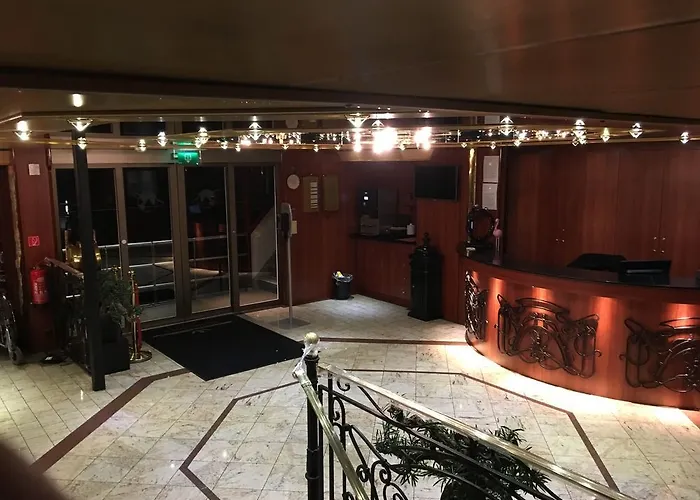 Knm Ms Switzerland I - Hotel